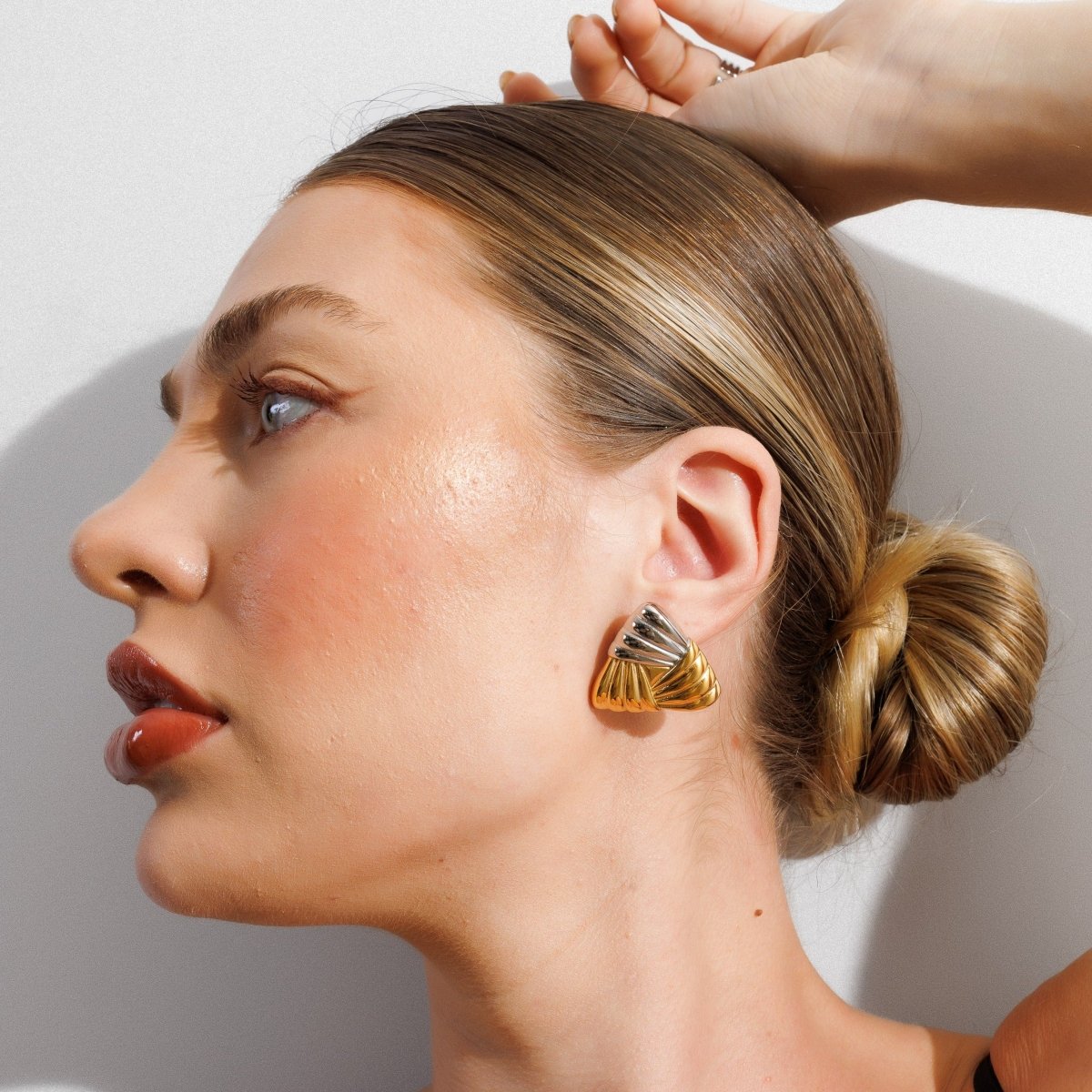 Triad Shine Earrings – Mixed Gold & Silver Finish